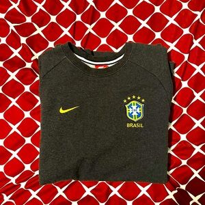 Vintage Nike brazil sweatshirts